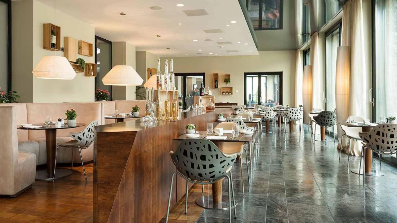 Campus Hotel Hertenstein เวกกิส ภายนอก รูปภาพ