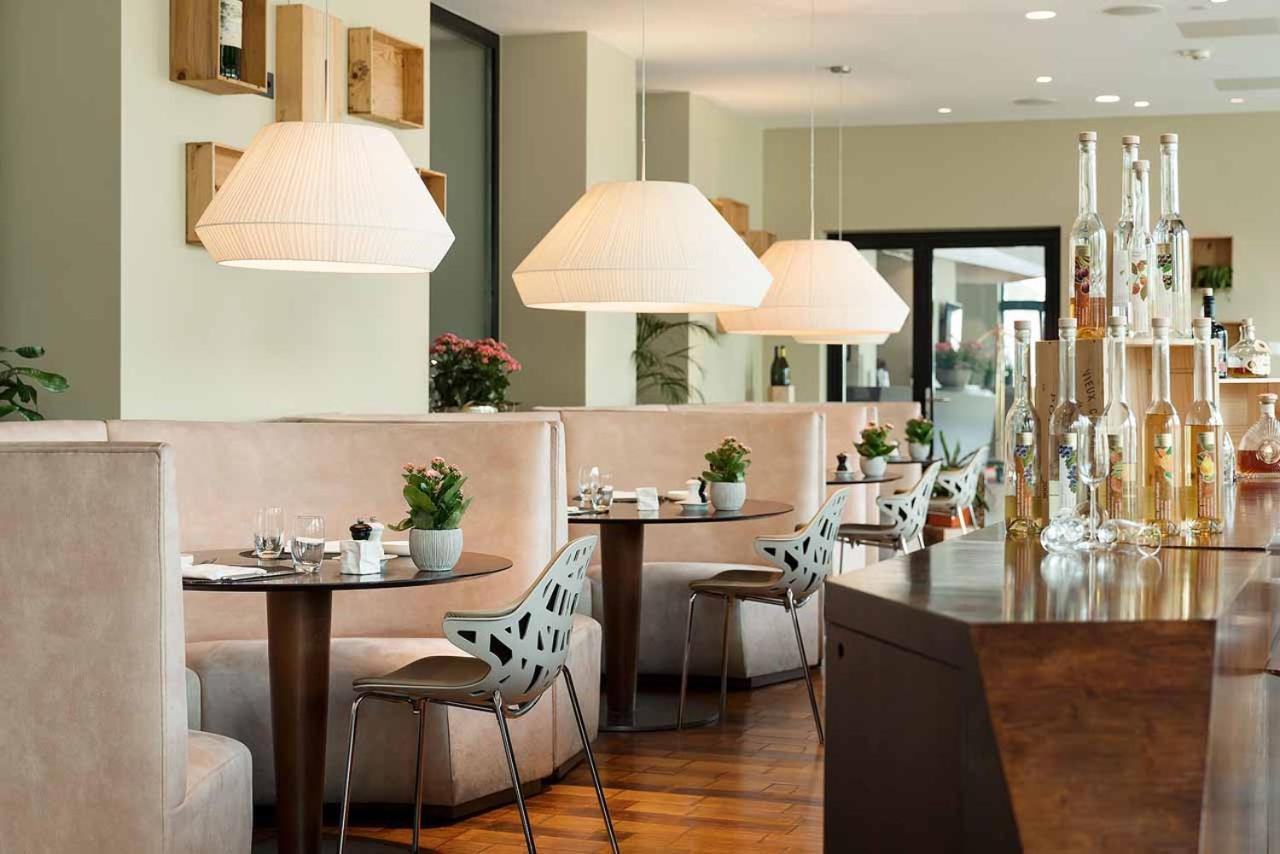 Campus Hotel Hertenstein เวกกิส ภายนอก รูปภาพ