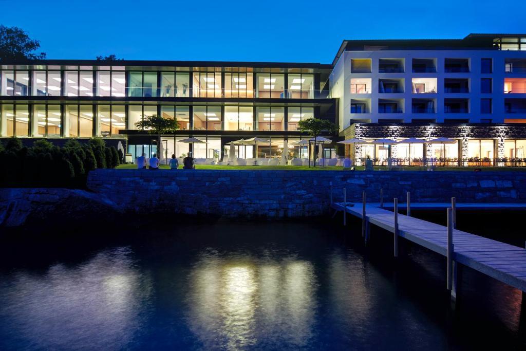 Campus Hotel Hertenstein เวกกิส ภายนอก รูปภาพ